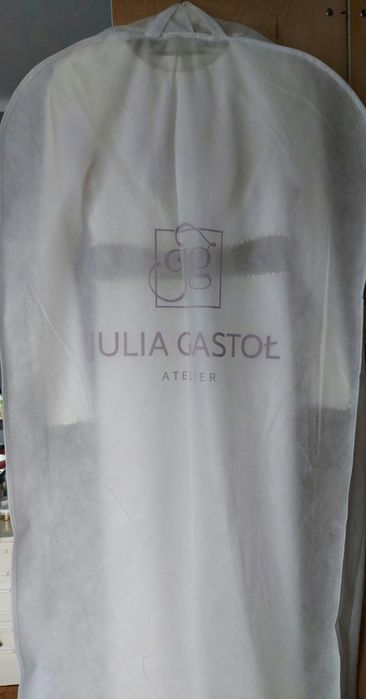 Suknia ślubna -   Julia Gastoł