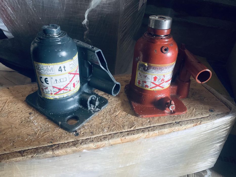 Домкрат Івеко ман даф man,daf