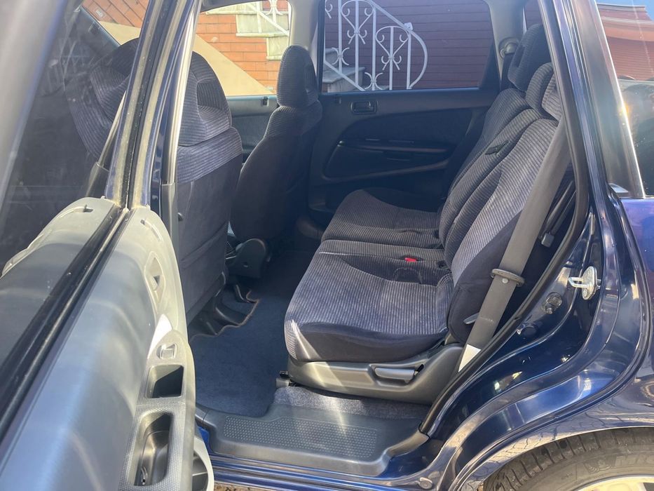 Honda Stream 1.7 GPL – 7 Lugares