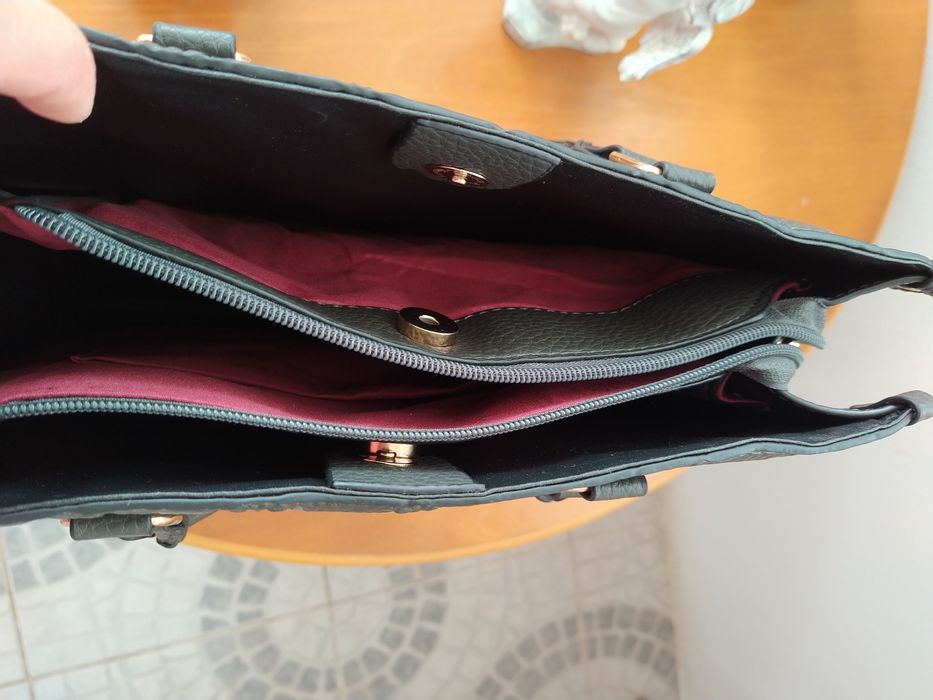 Mala cinzenta com padrão, muito elegante - Sara Moda - Nova!