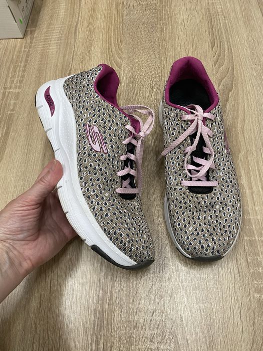 Skechers DVF arch fit кросівки кроси кроссовки