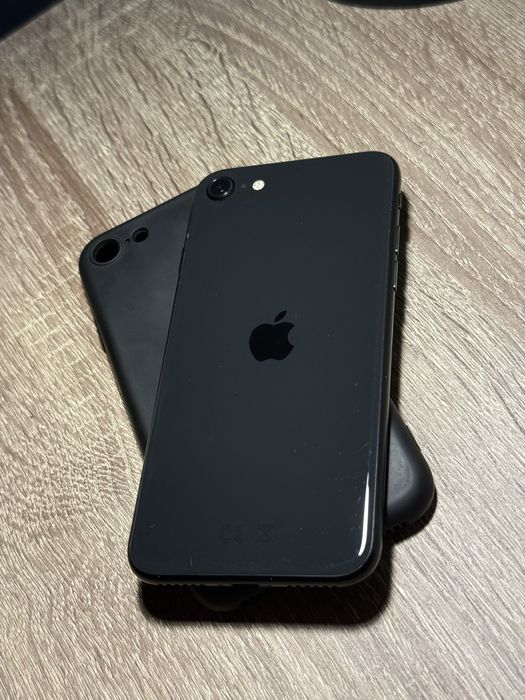 iPhone se 88% bateria; 64Gb