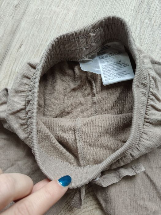 Ciemnobeżowe spodnie niemowlęce bawełniane H&M 74