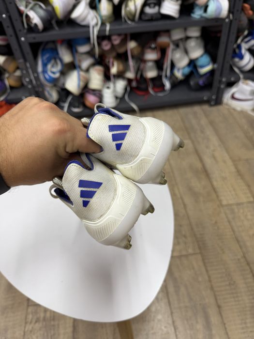 Оригінальні футбольні копочки Adidas F50 Pro IE0596
