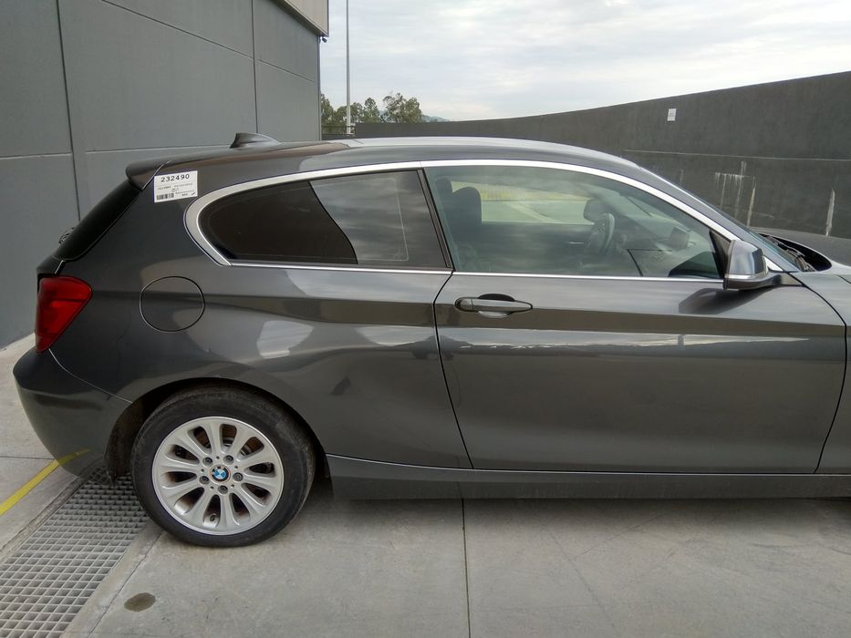 BMW 1 - 2012 - Para Peças