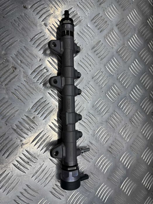 Топливная рампа BMW G60 G61 G45 B47P 13538472216