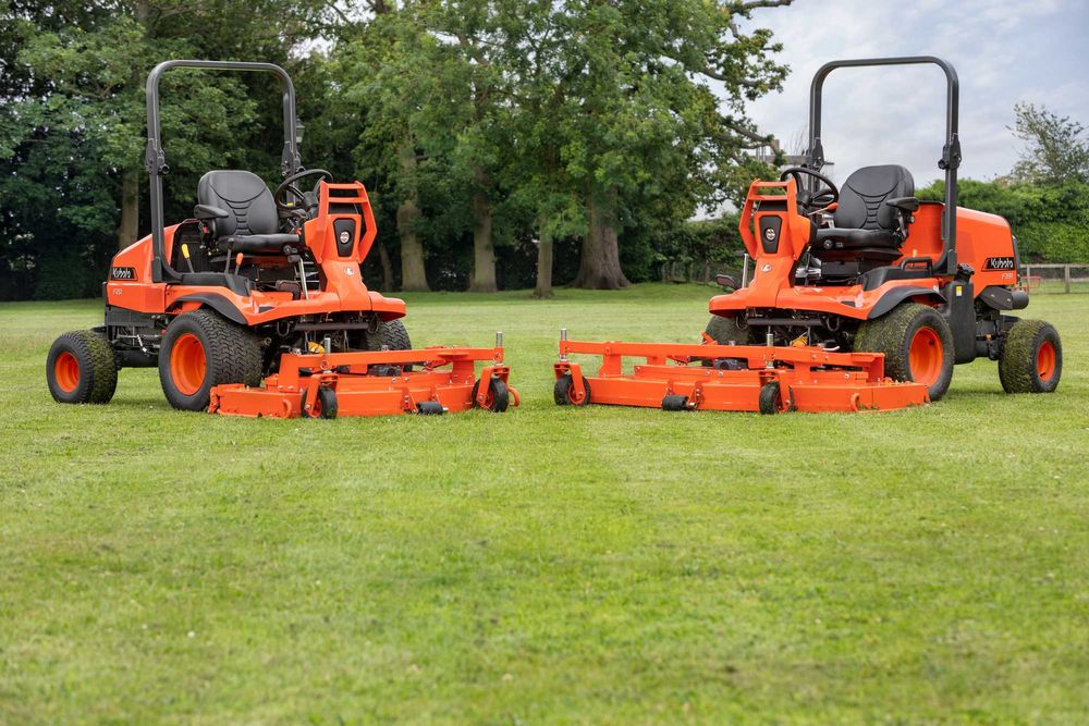 Kubota F391 4WD + deck bijakowy TEG Special 1600 HD – fabrycznie nowa!