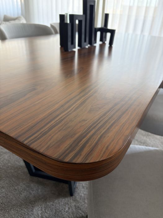 Vendo Mesa + Cadeiras sala Jantar Pau Ferro NOVA