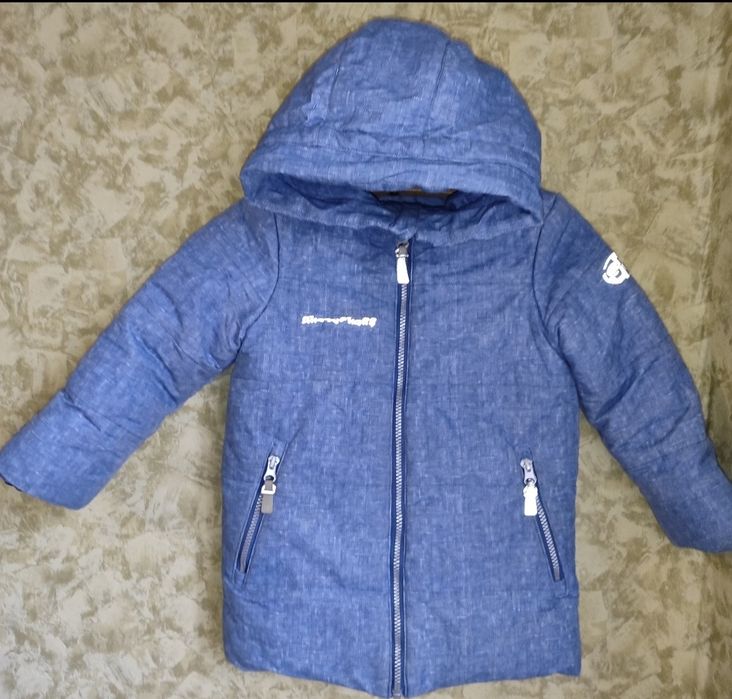 Продам куртку на мальчика