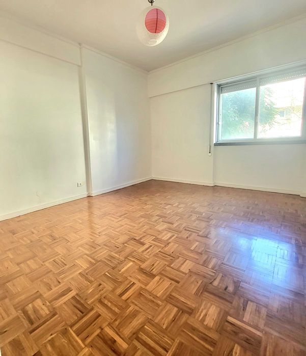 T2 em Linda a Velha com box