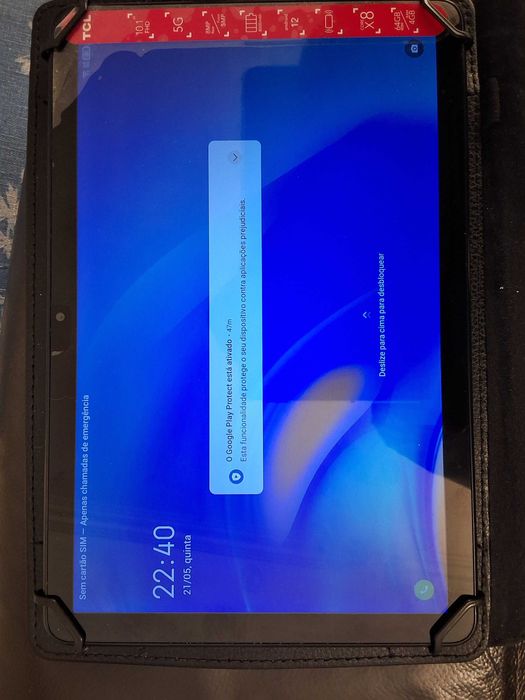 Tablet TCL com carregador e capa