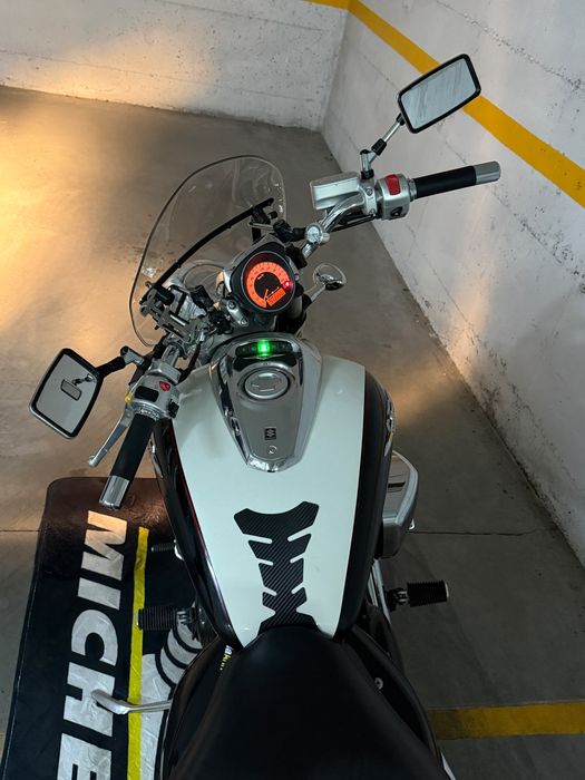 Suzuki Intruder VZ800 | 2009 | Muito estimada
