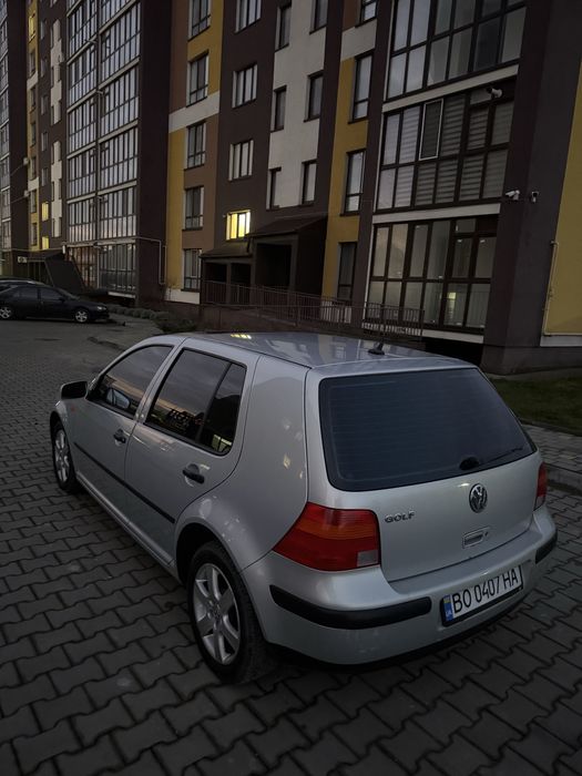 Volkswagen Golf 4 1998 1.4