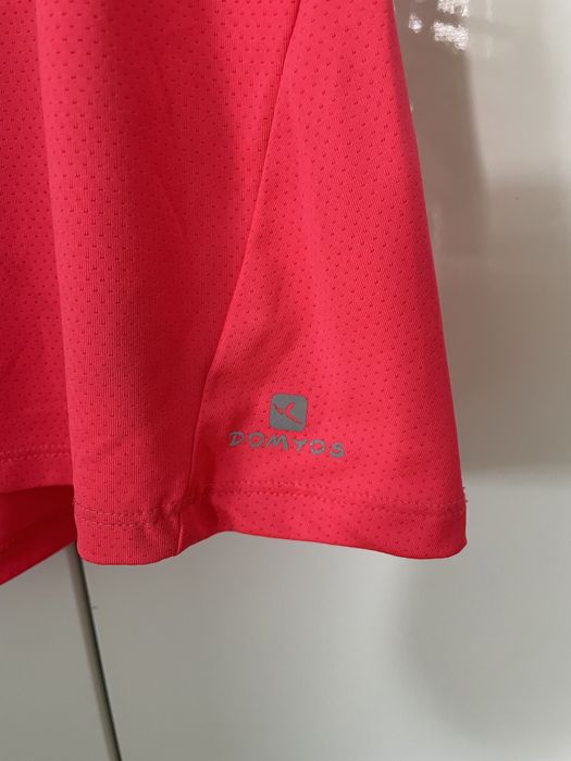 Sportowa bluzka z siateczki DECATHLON