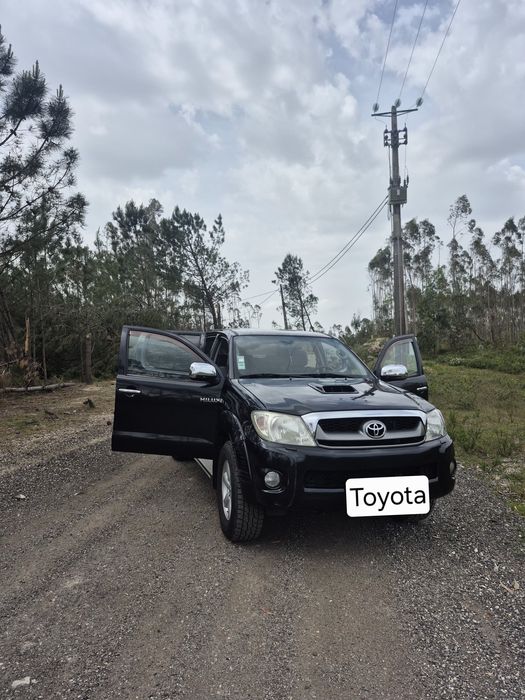 Toyota Hilux 2500