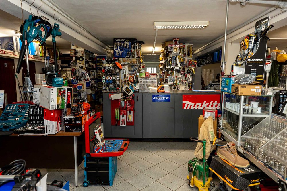 Vende-se Empresa de comércio industrial Júlio Sousa Nunes, Lda.