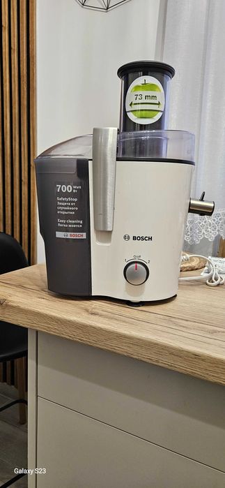 Sokowirówka Bosch.