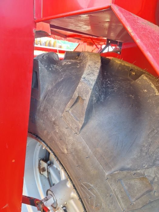Комбайн Massey Ferguson 16 20XP