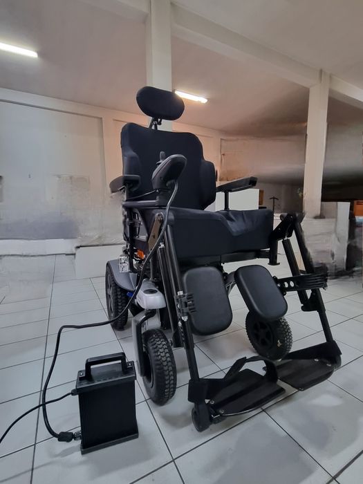Cadeira rodas eléctrica