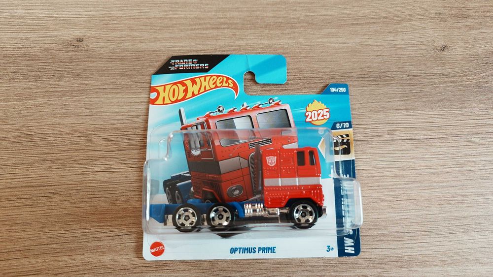 Hot Wheels Optimus Prime