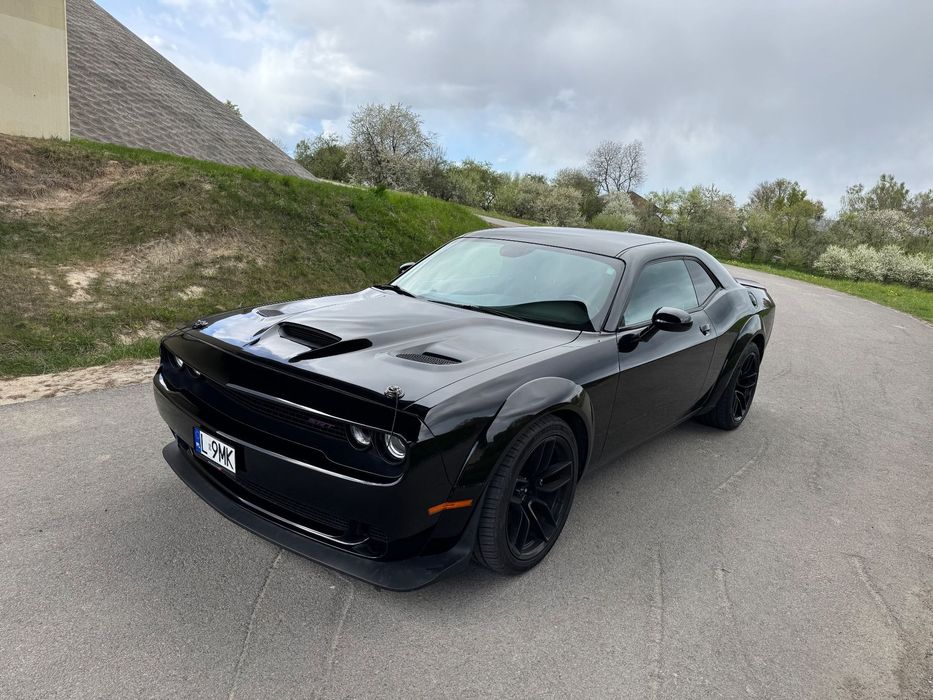 Dodge Challenger