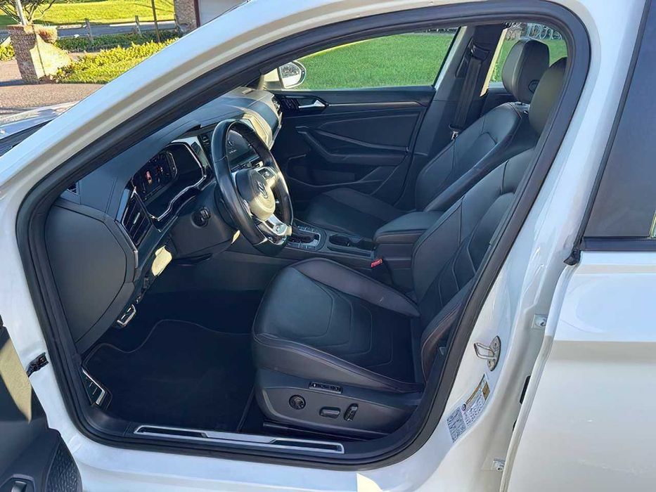 Volkswagen Jetta GLI Autobahn      2019