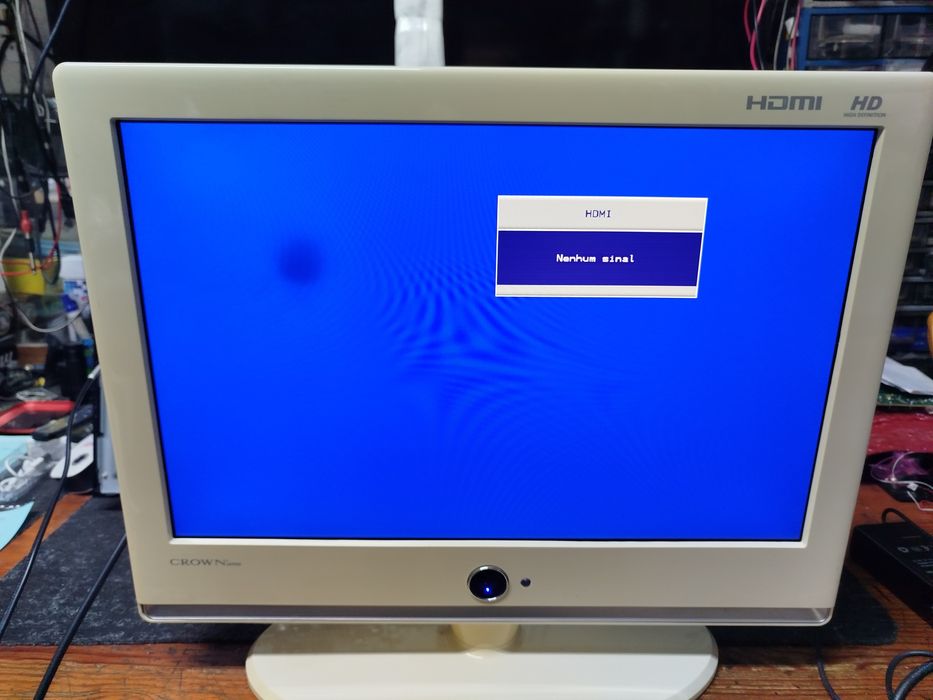 LCD crown 19 polegadas