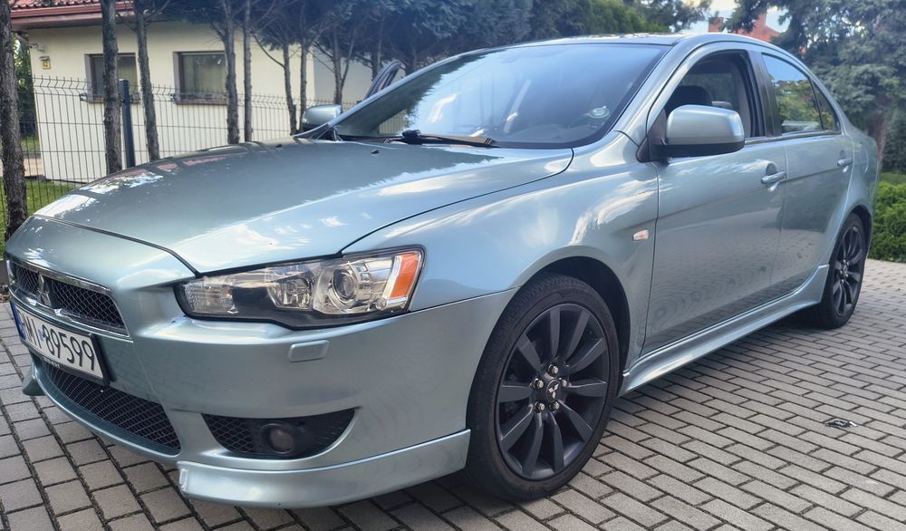 Mitsubishi Lancer
