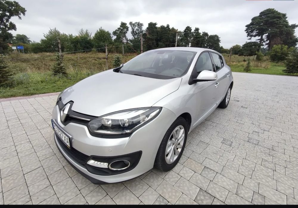 Оренда Авто подобова довготривала автомобіль таксі курʼєр Megan прокат