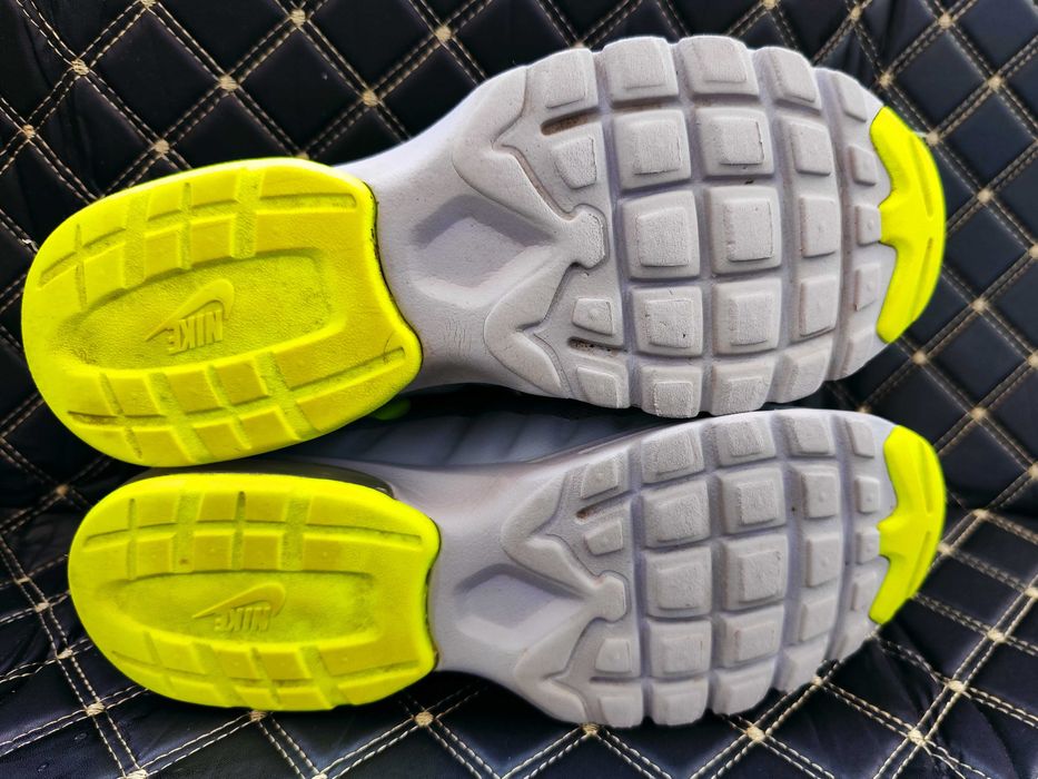 Кроси Nike Air Max Invigor GS - 38 (25см)