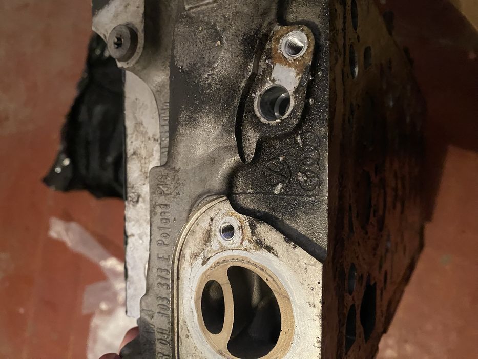 Головка блоку циліндрів volkswagen golf 7 1.6 tdi