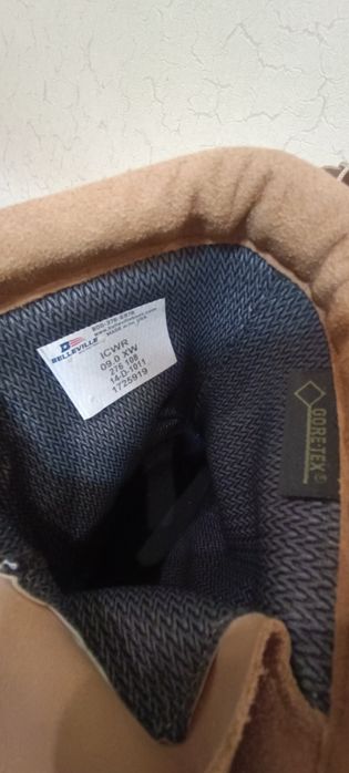 Продам нові зимові берці BELLVILLE  COYOTE, 45 розміру