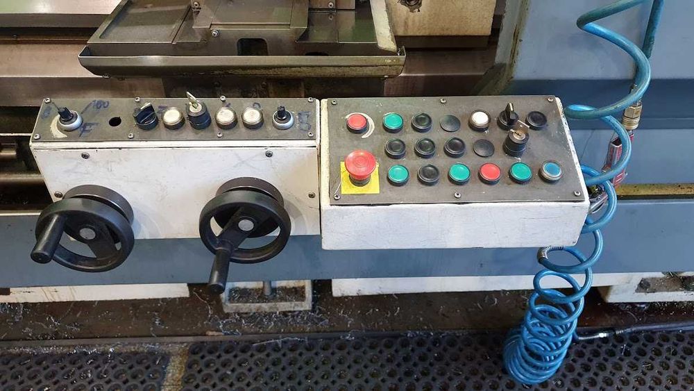 KOVOSVIT Masturn MT 70/2000 CNC - Tokarka CNC
