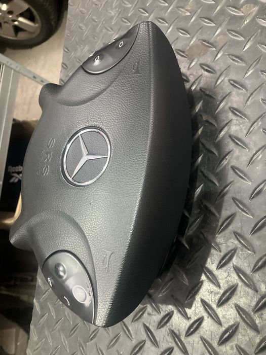 Mercedes-Benz W211 - poduszka airbag kierowcy