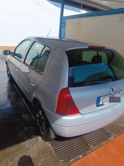 Renault Clio 1.2 16V 58 cv | Inspeção e IUC até 2027