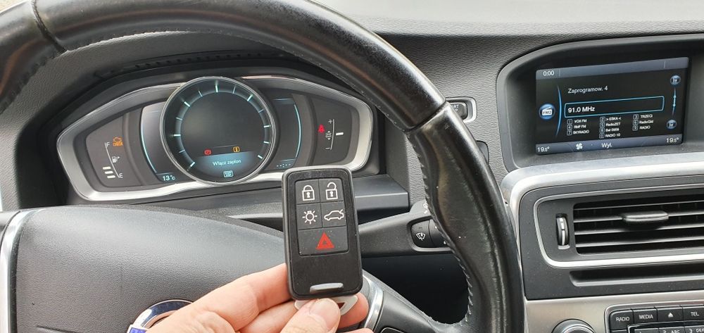 Programowanie i Dorabianie Kluczy Samochodowych