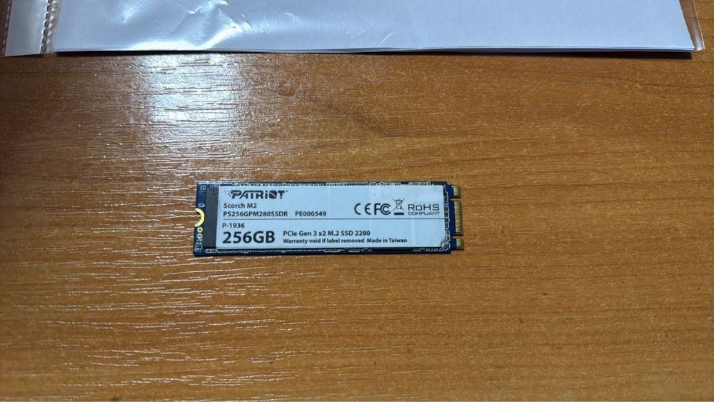 Накопичува SSD 256 gb