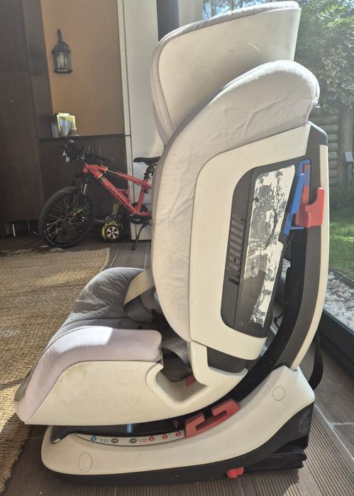 Cadeira auto - Bebé Chicco