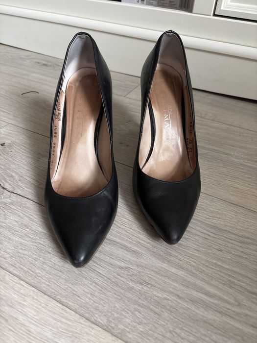 Szpilki rylko skorzane