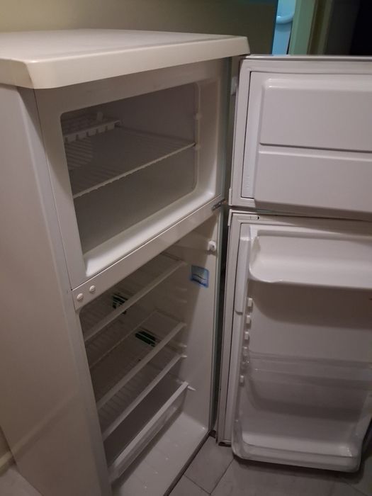Frigorífico  zanussi  quase novo