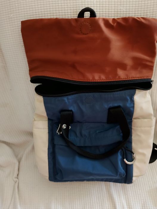 Mochila Parfois em bom estado