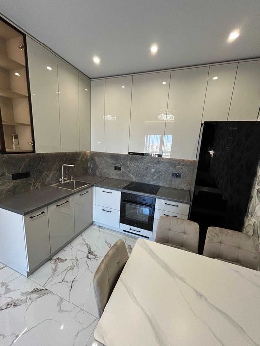 1-room apartment apartment by the address st. Kulikovo pole pl Oktyabrskoy revolyutsii pl (area 43 m²) - Atlanta.ua - photo 2