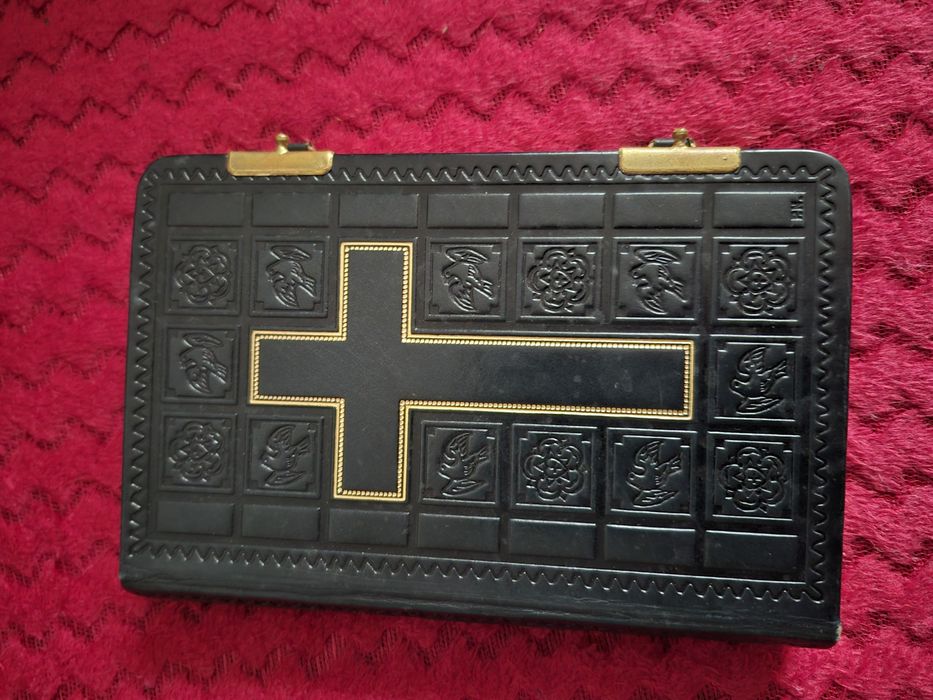 Antyczny śpiewnik luterański 1915 – Saksonia, oprawa ozdobna, z pudełk