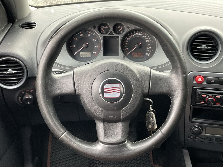 Seat Cordoba Sport 2.0 MPI Бензин/Газ_Механіка 2008 рік - Обмін