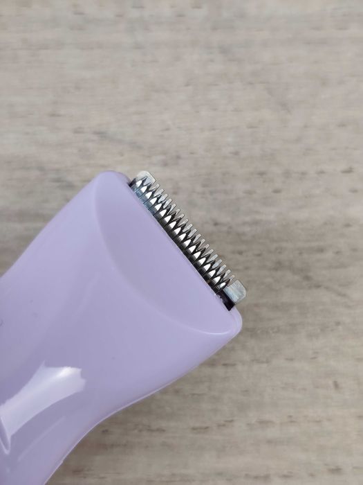 Wilkinson Intuition Perfect Finish 4w1 Trymer damski do twarzy i ciała