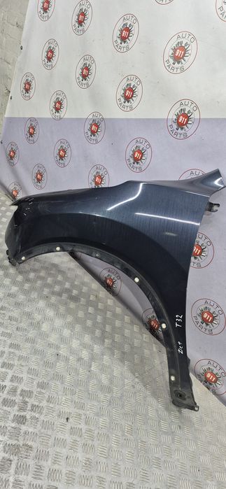 Крило переднє ліве має дефект Nissan rogue t32 2014-2020