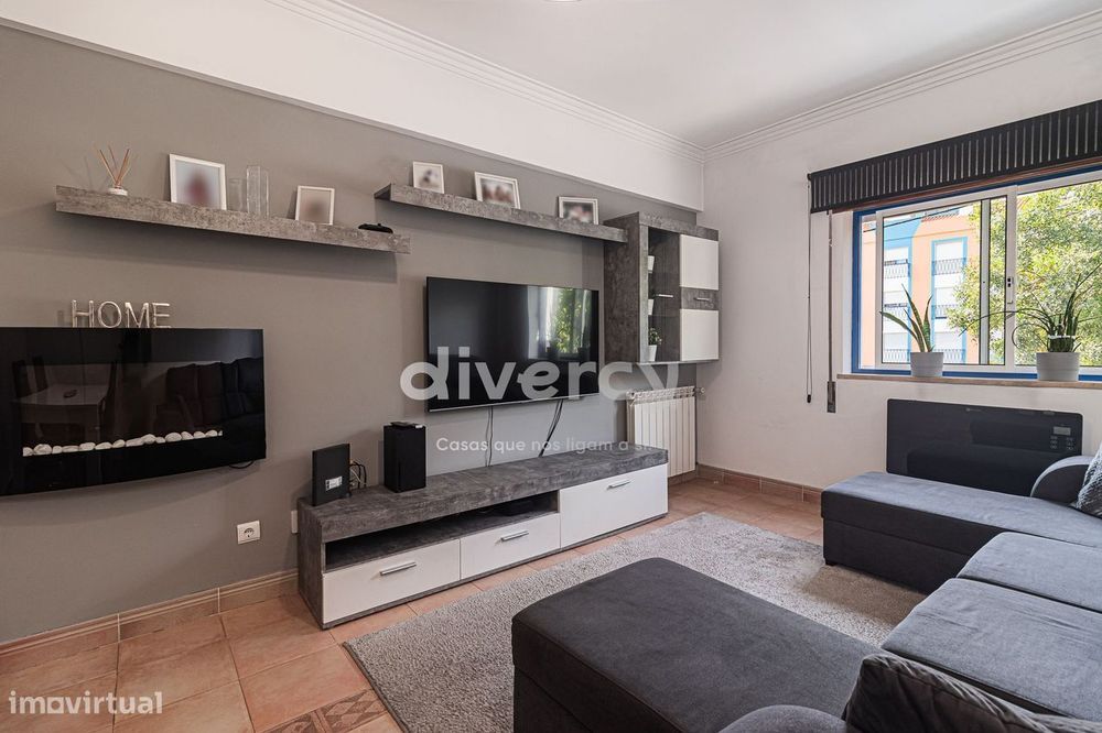 Apartamento T3 Com Terraço, Suíte E Churrasqueira