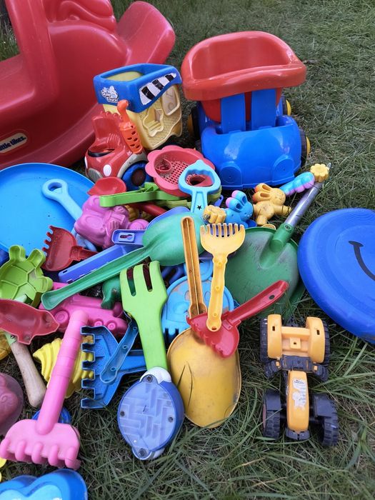 Konik na biegunach Little tikes, zabawki do piaskownicy, ogrodu, Wader