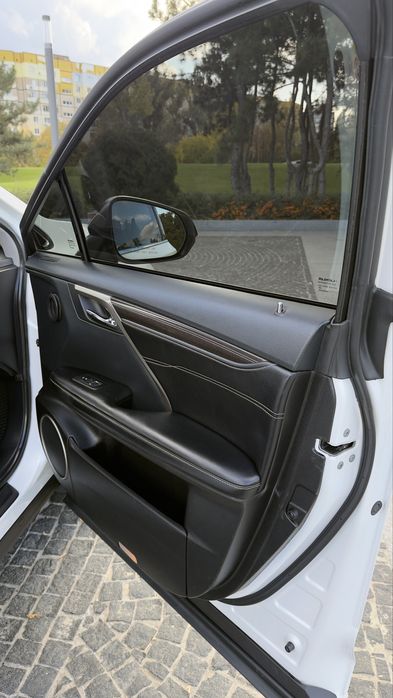 Lexus RX 450H Гібрид 2019 рік 60 т. км.