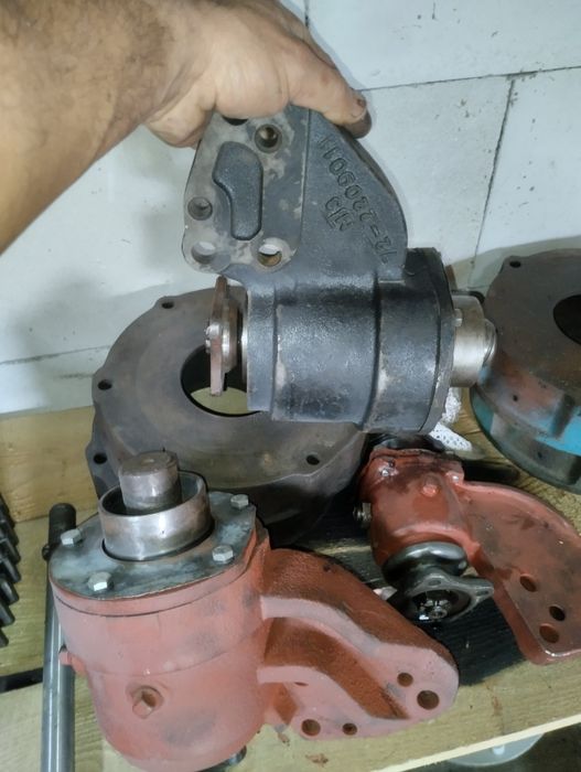 Роздатки трактора мтз 82 стан ідеальний